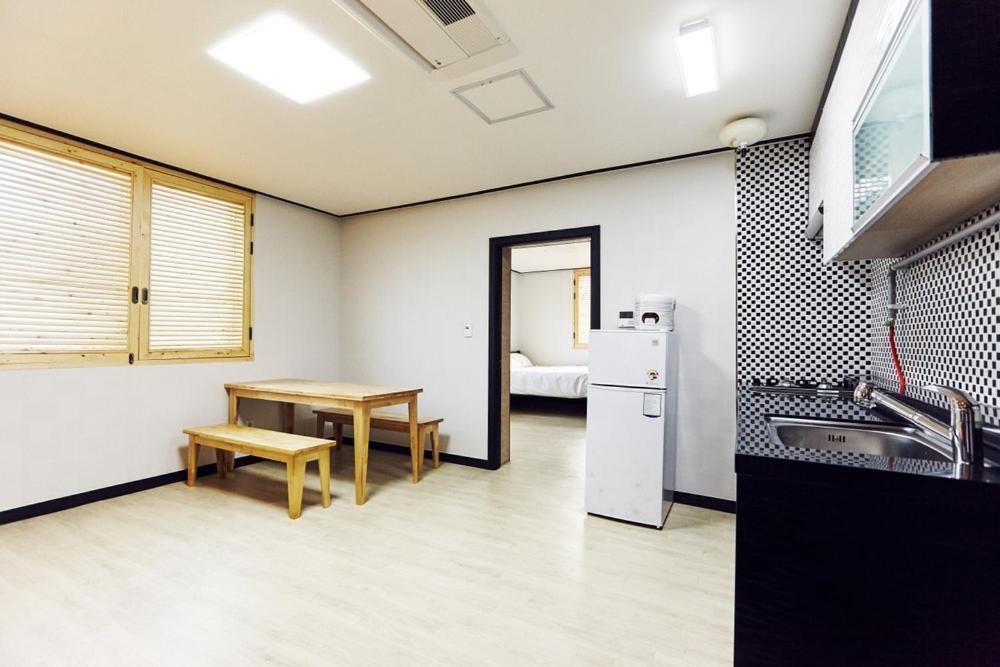 Daecheon Dazzle Pension Boryeong Kamer foto